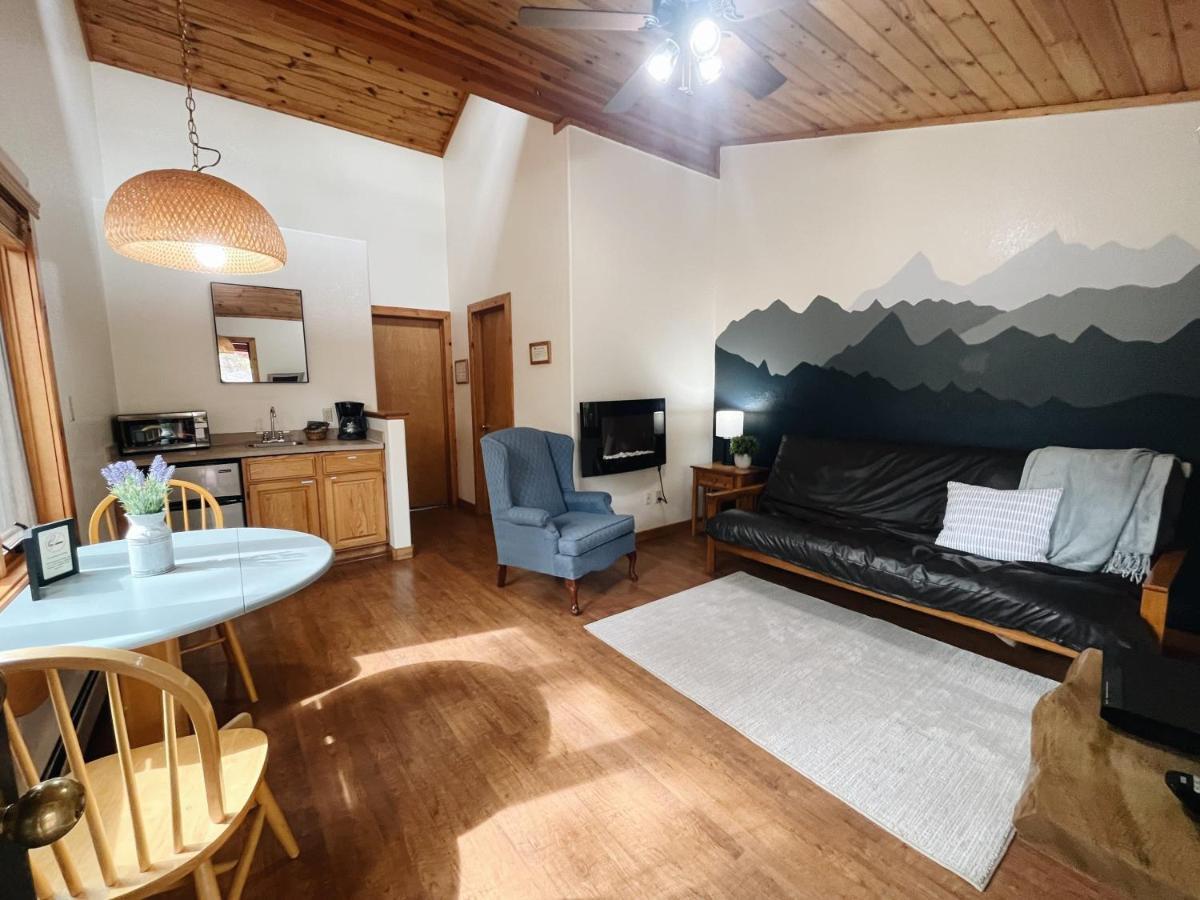 Cozy Cabin Close To Downtown Woodland Park Esterno foto